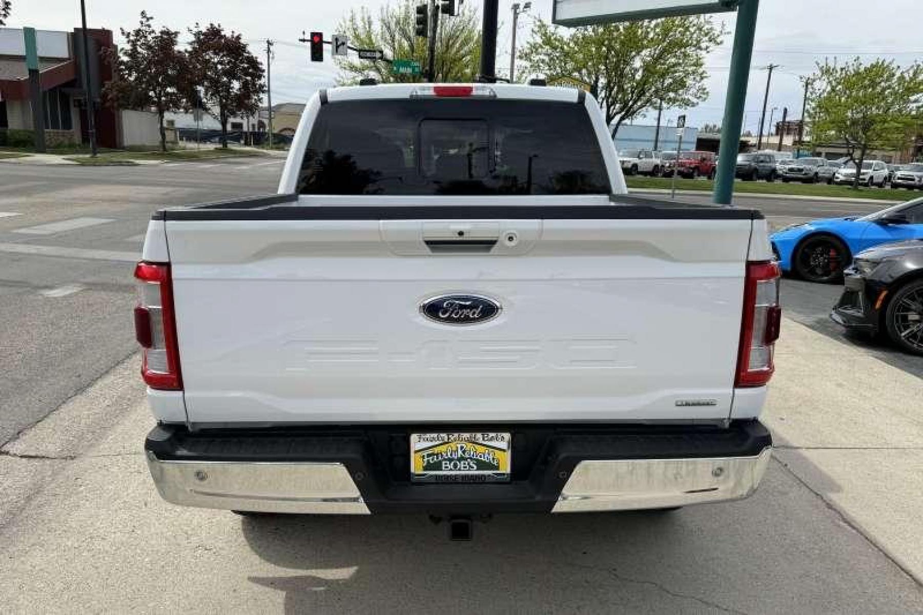 2021 Oxford White /Black Ford F-150 SuperCrew Lariat (1FTFW1E85MF) with an V6 3.5 Liter Twin-Turbo engine, Automatic transmission, located at 2304 W. Main St., Boise, ID, 83702, (208) 342-7777, 43.622105, -116.218658 - What An Amazing Truck! Must Drive To Appreciate! - Photo #1